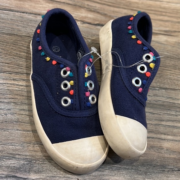 Mini Boden Sneakers - Picture 6 of 6